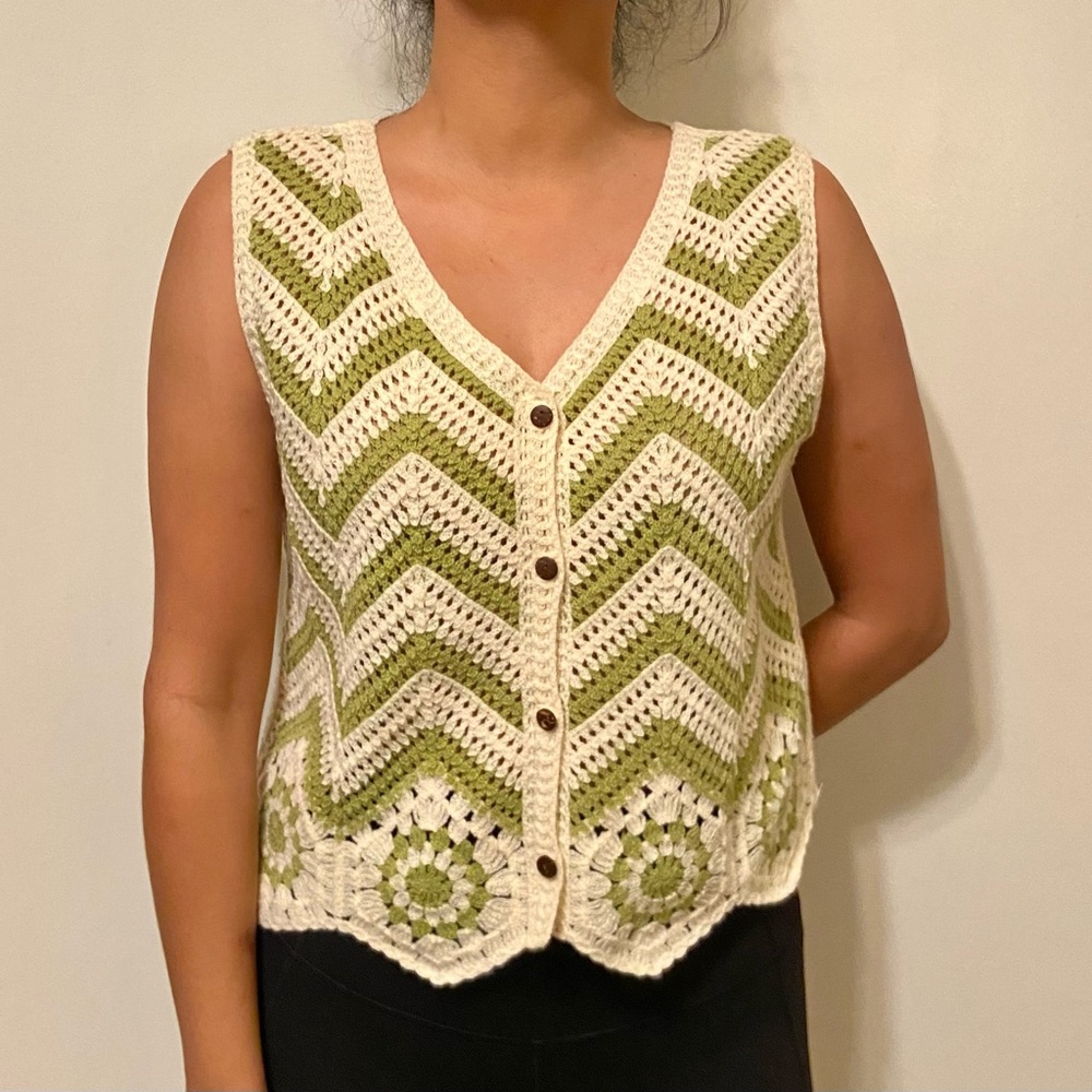 Green and Cream Crochet Vest Chevron Print Size S/M